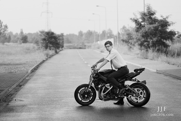 Portret na motocyklu