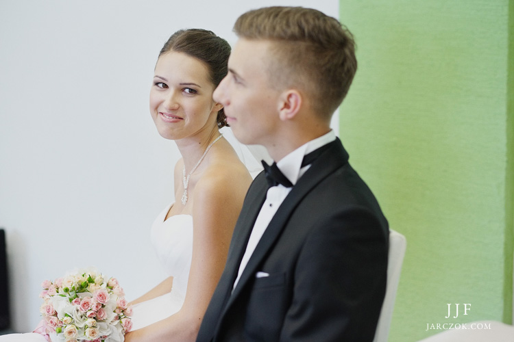 Ceremonia ślubna w kościele zielonoświątkowym w Bielsku-Białej.