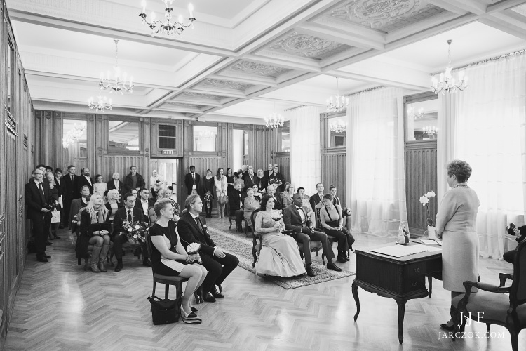 Piękna sala ślubów w dąbrowskim Pałacu Kultury Zagłębia.
