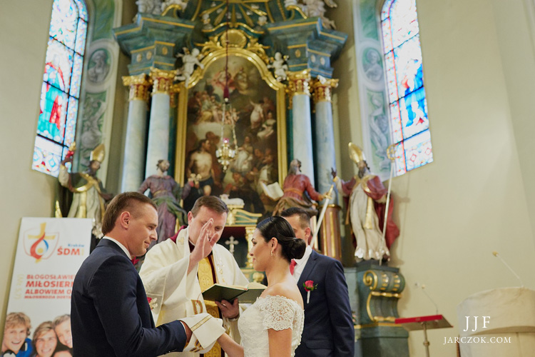 Kościół Wszystkich Świętych przy pszczyńskim rynku - galeria zdjęć z ceremonii ślubnej.